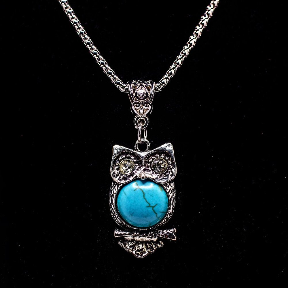 Handmade Silvertone & Faux Turquoise Perched Owl Necklace, New